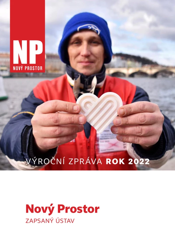 Obálka výroční zprávy 2022